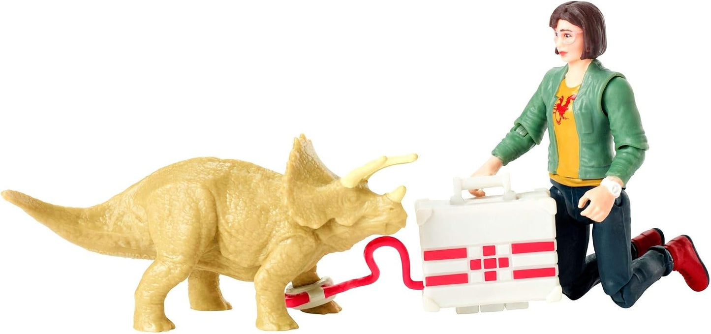 Jurassic World - Zia with baby Triceratops (2018)